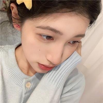 小惊喜封面